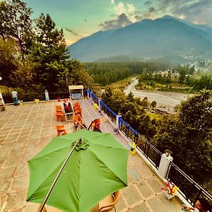 The Hollywood Classic, Manali - A Hotel Facing Towards Snow Capped Mountain & River