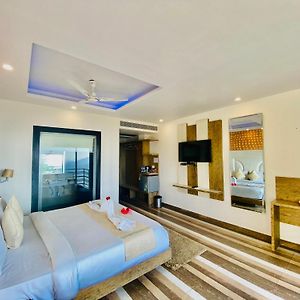 Himalayan Mountain And Valley View - Garden With Bonefire - Ample Parking - Luxury Balcony Rooms -By Aachman Stays!! Mashobra
